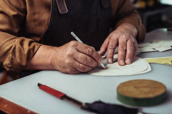 Cropped View Shoemaker Making Template Workshop — Stock Photo, Image