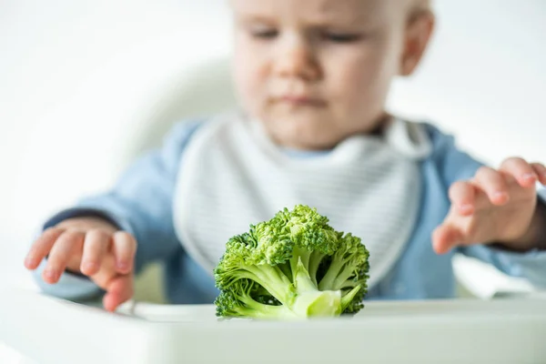 Selective Focus Piece Broccoli Table Baby Feeding Chair Isolated Grey — Stock Photo, Image