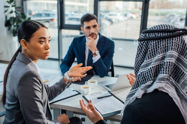Multicultural Businesspeople Discussing Contract Meeting Translator Office — Stock Photo, Image