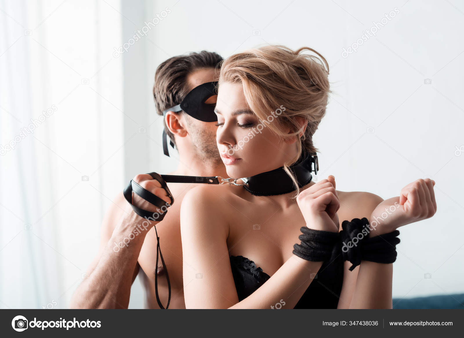 Үлкен лабияның порно видеосы