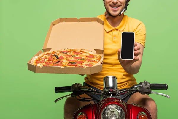 Beskärd Över Leende Leverans Man Gul Uniform Skoter Med Pizza — Stockfoto