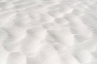 Temiz beyaz desenli kumlu kumsal