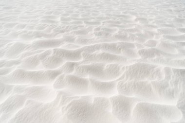 Temiz beyaz desenli kumlu kumsal