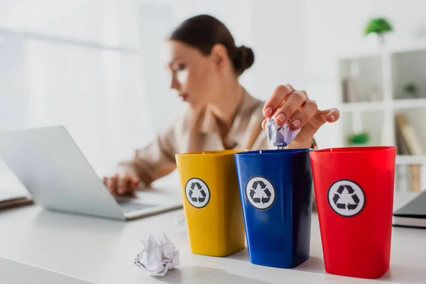 Selective Focus Businesswoman Throwing Crumpled Papers Recycling Buckets While Working — Stock Photo, Image