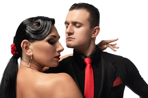 Expressivo casal de dançarinos realizando tango isolado no branco — Fotografia de Stock