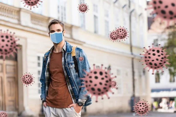 Bel homme en masque médical avec les mains dans les poches sur la rue, illustration de bactéries — Photo de stock