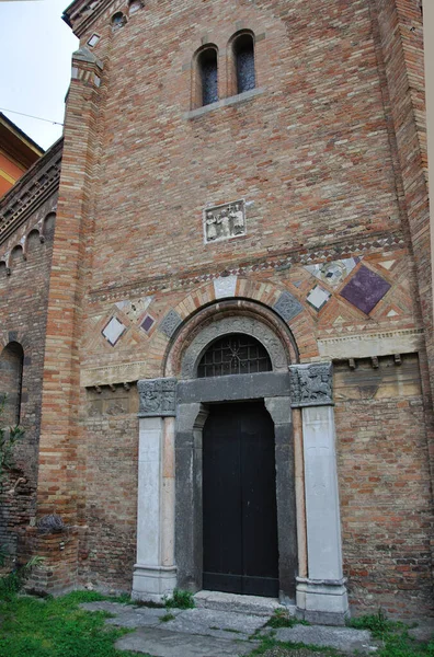 Geschmückte Fassade Einer Kleinen Kirche Der Nähe Der Basilika San — Stockfoto