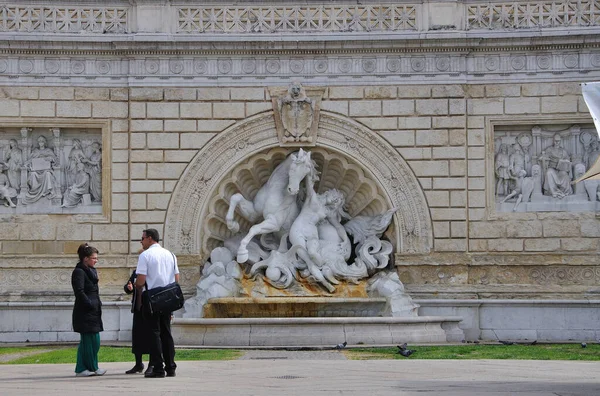 Scalinata Del Pimcio Parken Bologna — Stockfoto