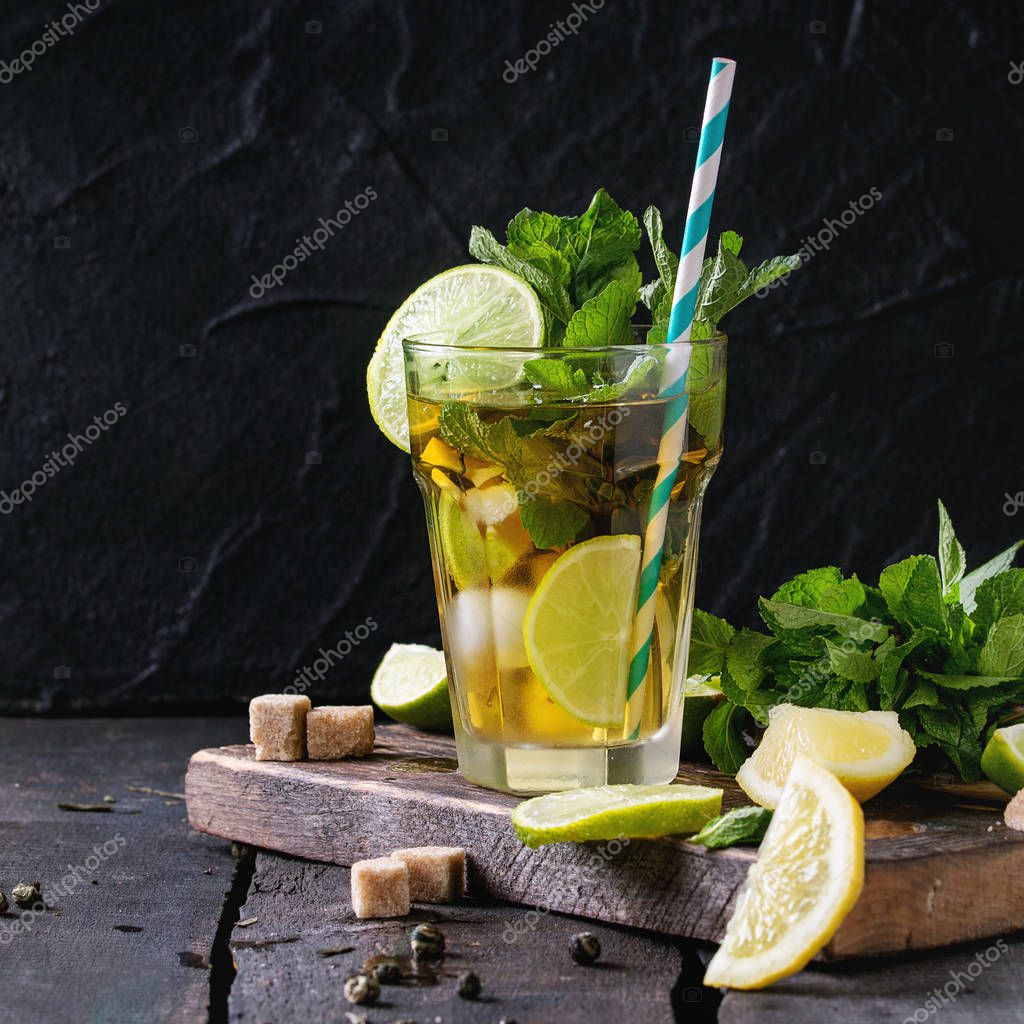 Iced green tea — Stock Photo © NatashaBreen 130095566