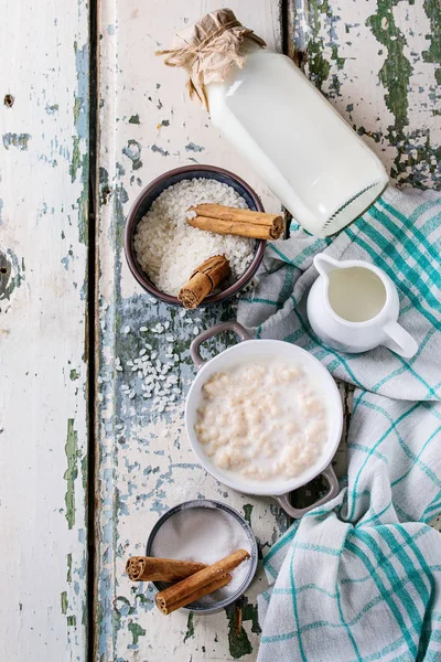 Ingredients for making rice pudding — Stock Photo, Image