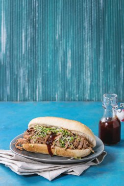 çekti domuz sandviç