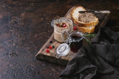 ev yapımı tavuk karaciğer pate