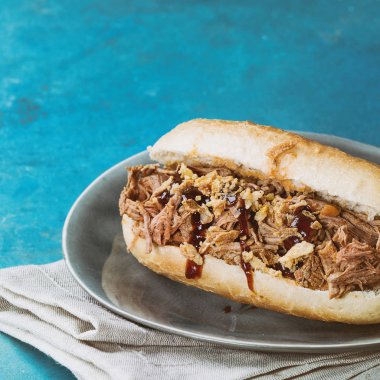 çekti domuz sandviç