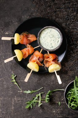 Meze somon füme ve patates ile