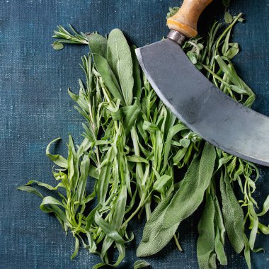 Bohça-in taze İtalyan otlar