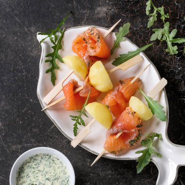 Meze somon füme ve patates ile