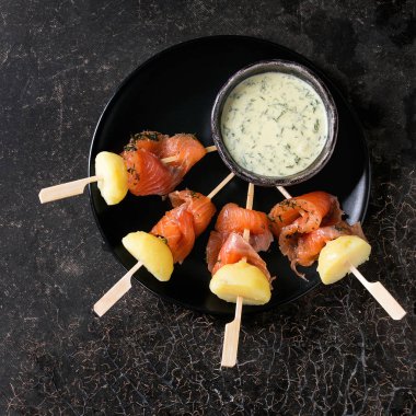 Meze somon füme ve patates ile