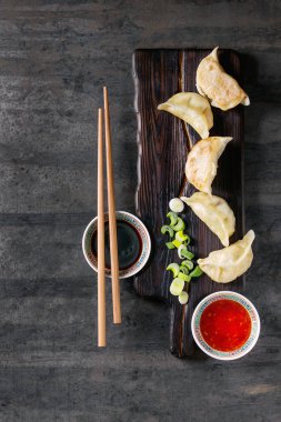 Gyozas potstickers soslar