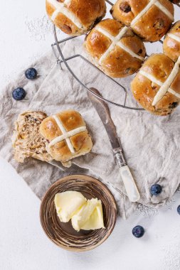 Hot Cross Buns