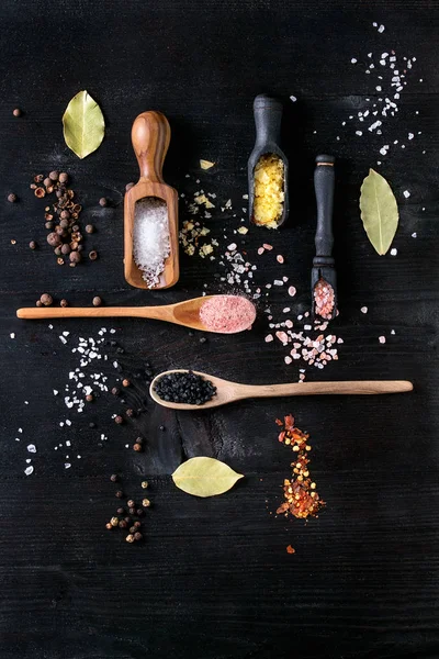 Mängd olika färgglada salt — Stockfoto