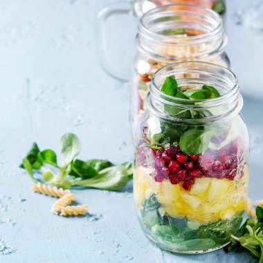 Salata mason kavanoz