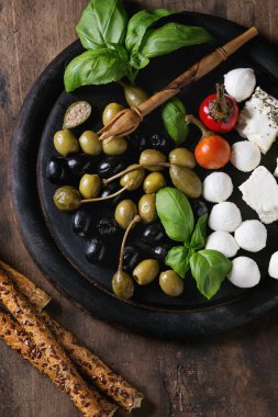 Akdeniz meze tabağı