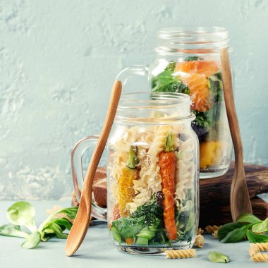 Salata mason kavanoz