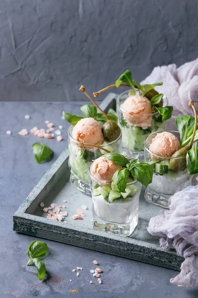 Verrines con paté de salmón —  Fotos de Stock