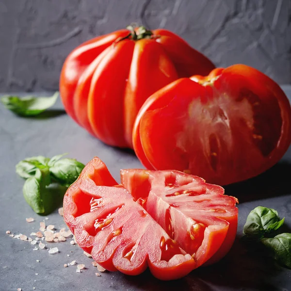 Tomater Coeur De Boeuf. Oxfilé tomat — Stockfoto