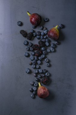 Çeşitli meyveler ve incir