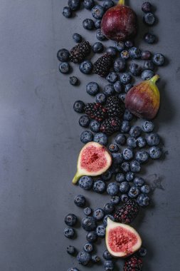 Çeşitli meyveler ve incir