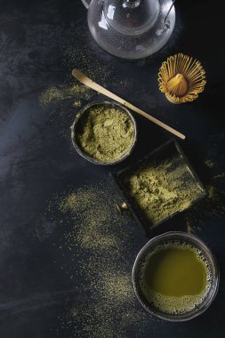 Yeşil çay tozu matcha ve içecek