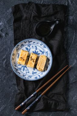 Japon haddelenmiş omlet Tamagoyaki