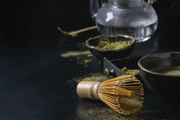 Green tea matcha powder and drink — Stock Photo, Image