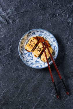 Japon haddelenmiş omlet Tamagoyaki