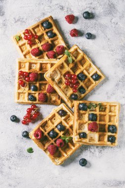 çilek ile Belçika waffle