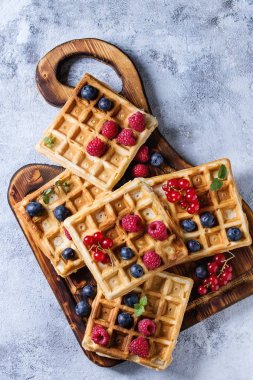 çilek ile Belçika waffle