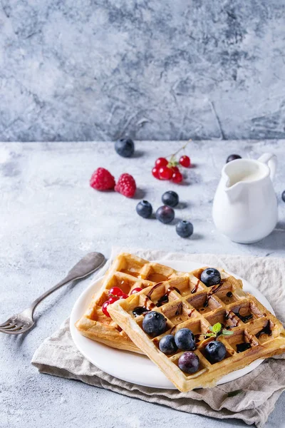 Belgian waffles with berries — Stock Photo, Image