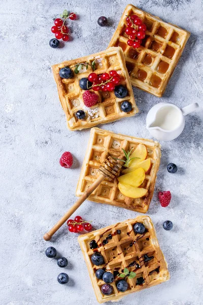 Belgian waffles with berries — Stock Photo, Image