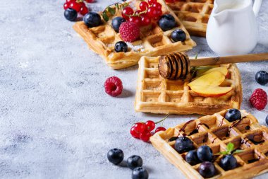 çilek ile Belçika waffle