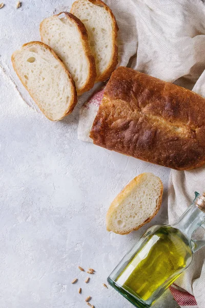 自制白小麦面包 — 图库照片