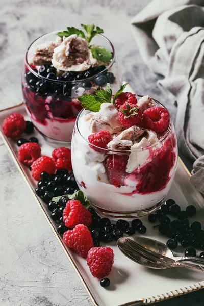 Postre de verano Eton Mess — Foto de Stock