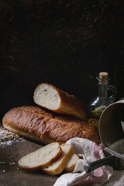 Pane di grano bianco fatto in casa — Foto Stock