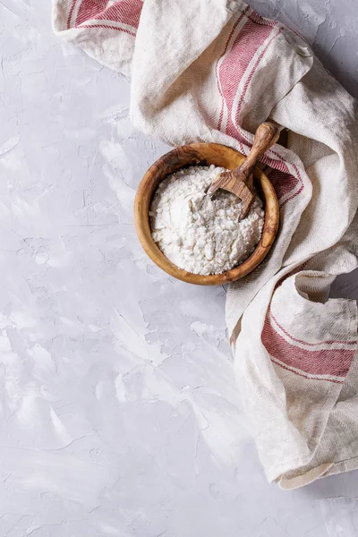 Massa de farinha de pão de cozedura — Fotografia de Stock