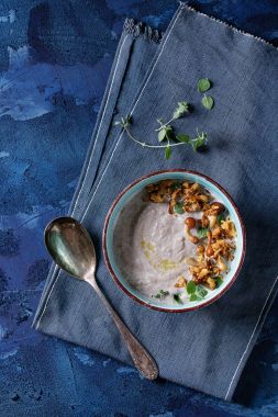 Mantar kremalı çorba.