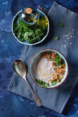 Mantar kremalı çorba.