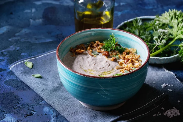 Mantar kremalı çorba.