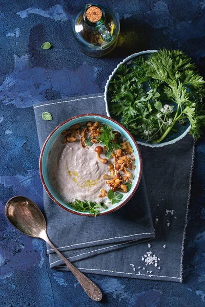 Mantar kremalı çorba.