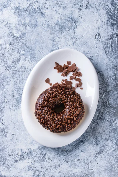 Schokolade glasierte Donut — Stockfoto