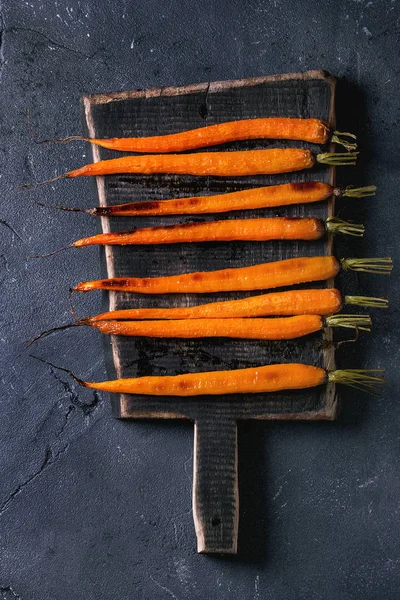 Roasted young carrot — Stock Photo, Image